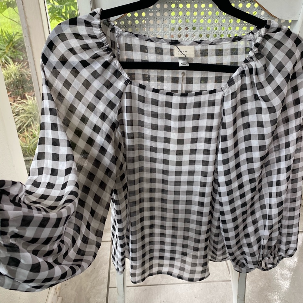 Black & White Blouse
